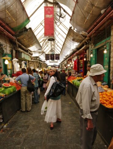 israel mahane yehuda market travel guide where to eat
