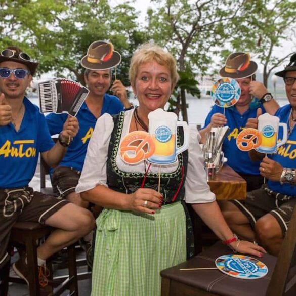 Oktoberfest 2014 Singapore Brotzeit