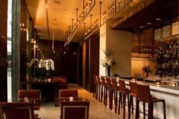 Things to Eat in Singapore - Cut By Wolfgang Puck