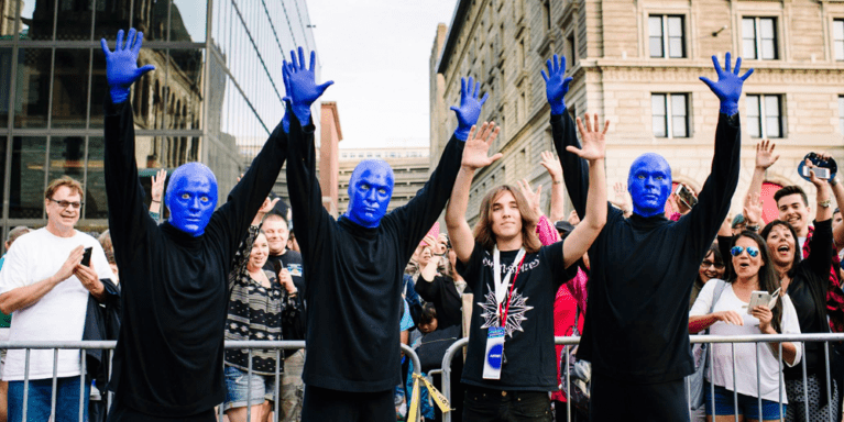 BLUE MAN GROUP – Live In Singapore!