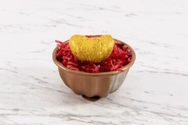 Chinese New Year treats Singapore 2016 - Golden Nugget Gryphon Tea