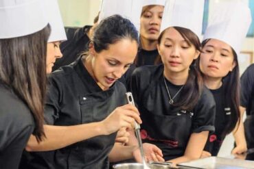 Cooking Classes in Singapore: Learn How to Make Everything from Singaporean to European Food