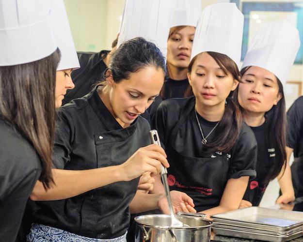 Cooking Classes in Singapore: Learn How to Make Everything from Singaporean to European Food