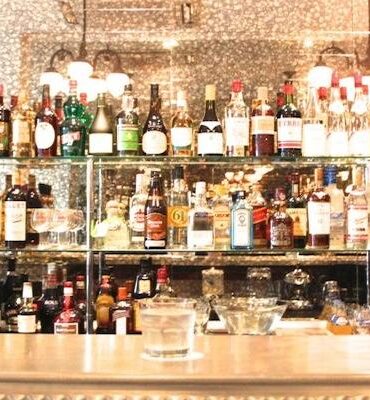 Cafe & Bar Gavroche Tras Street Singapore