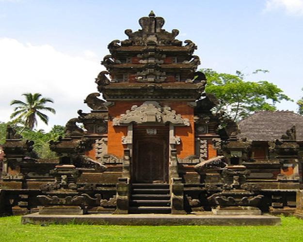 Pura Rambut Siwi Temple