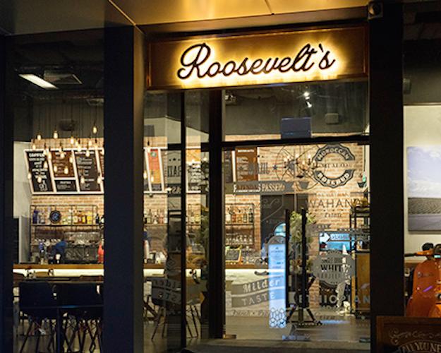 Roosevelt’s Diner & Bar: Big on Comfort Food and Wine
