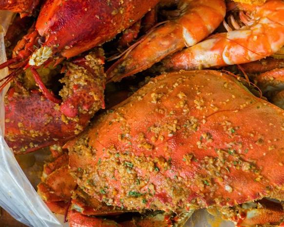 The Boiler – A New, Worthy Seafood Boil Contender