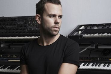 M83