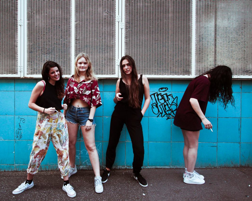 HINDS – Live in Singapore