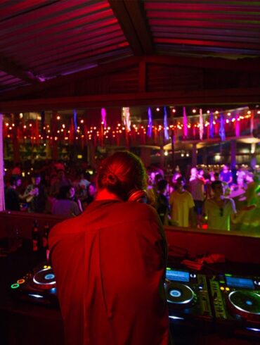 nightlife spots in bali