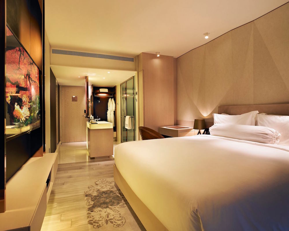 5 Valentine’s Day Staycations in Singapore to Hide Away with Your Partner