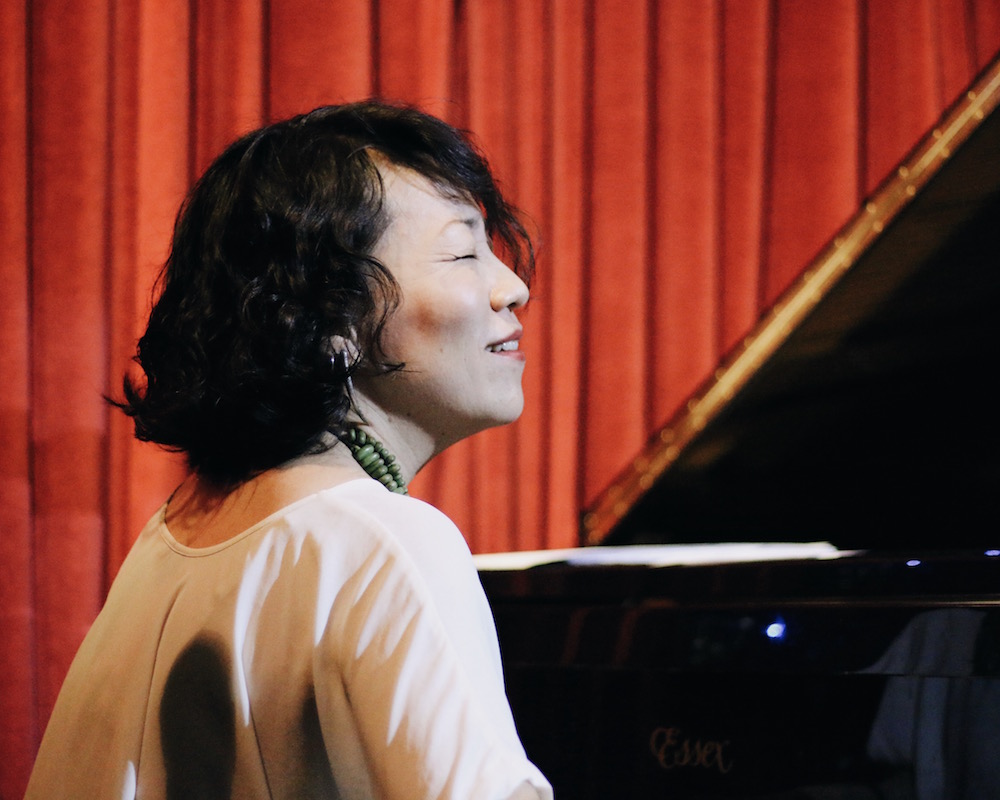 10 Questions with Japanese Jazz Pianist, Aya Sekine