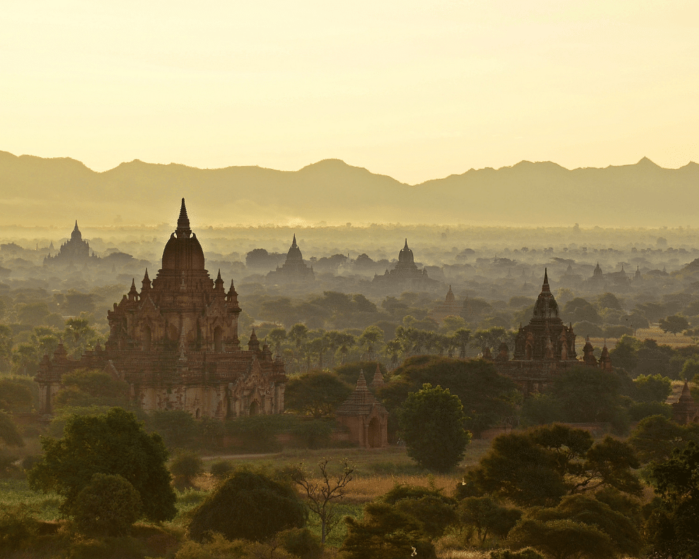 A 10-Day Itinerary to the Best Sights of Myanmar