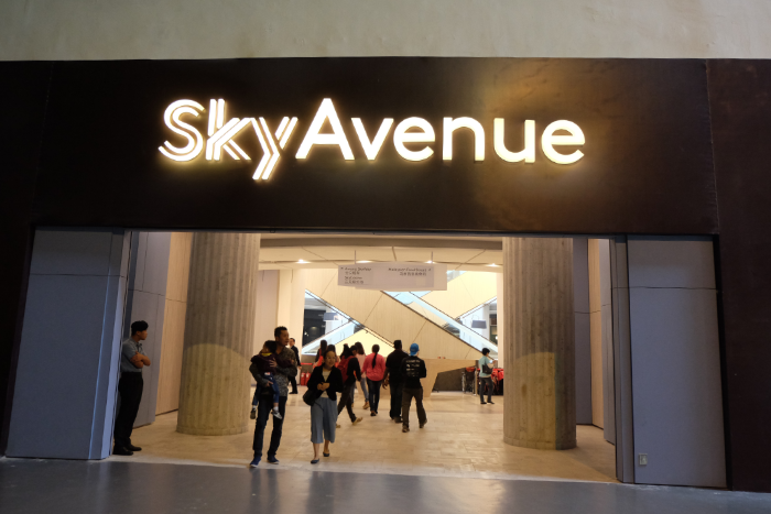 sky avenue nike online -