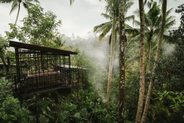 cafe gazebo hoshinoya bali