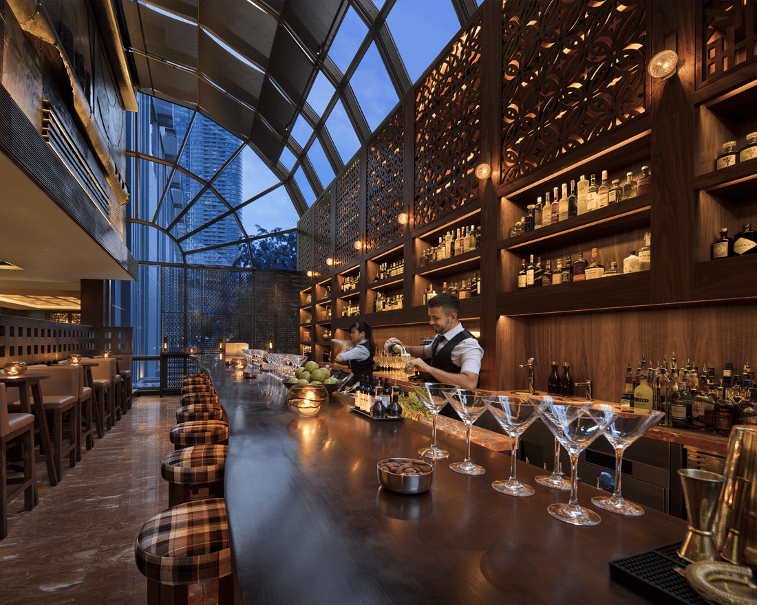 Best Hotel Bars in Singapore 5 Luxurious Establishments for