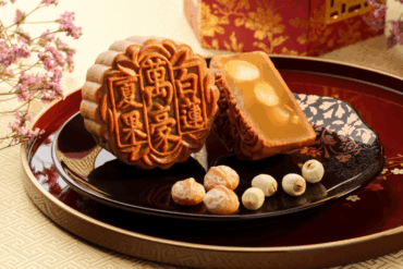 Marriott Tang Plaza Where to buy traditional baked and snowskin mooncakes in Singapore