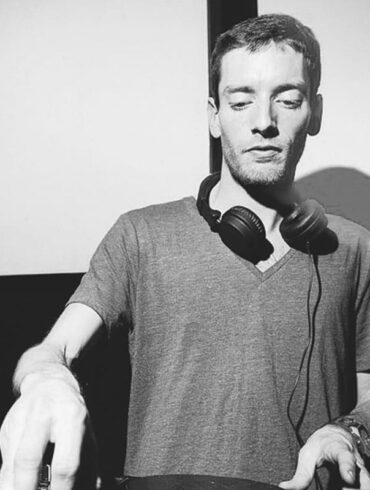 city nomads radio - mau mau