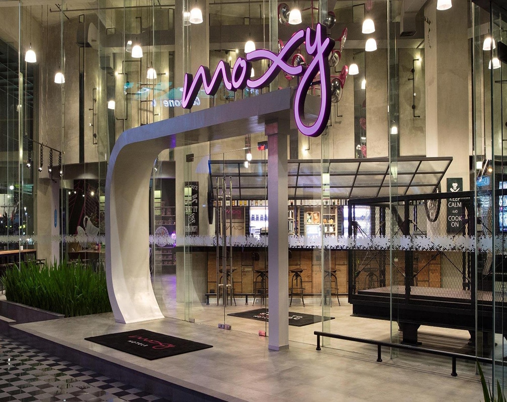 Hotel Review: Moxy Is The Hippest Milliennial-Friendly Hotel in Bandung ...