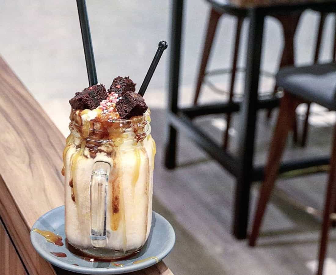 Late Night Cafes in Singapore: Where to Get Your Coffee Fix After 10pm ...