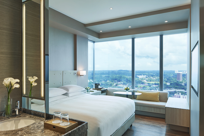 Courtyard-by-Marriott-Singapore-Novena-Executive-Corner-King-Mid-Res
