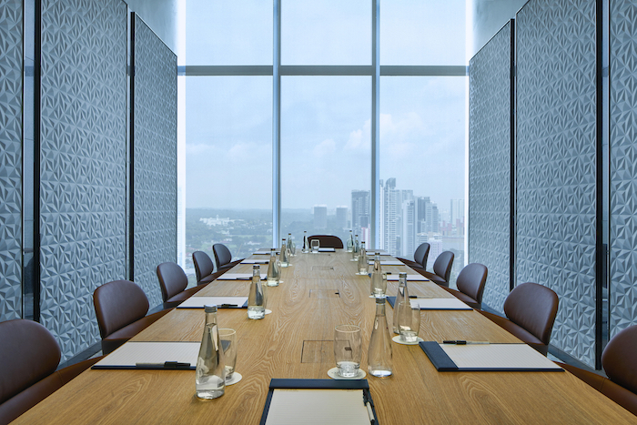 Courtyard-by-Marriott-Singapore-Novena-Meeting-Room-Courtyard-1-blinds-down