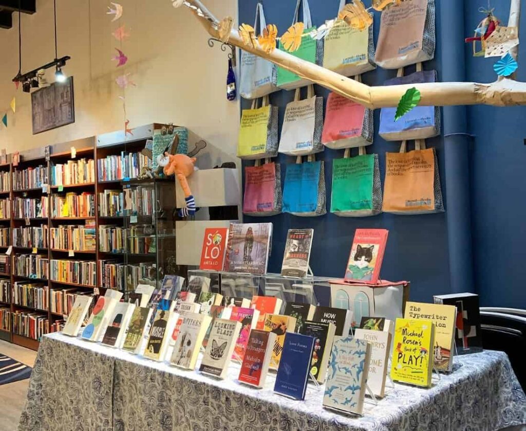 Best Bookstores in Singapore: Indie Book Havens for Page Turners – City ...
