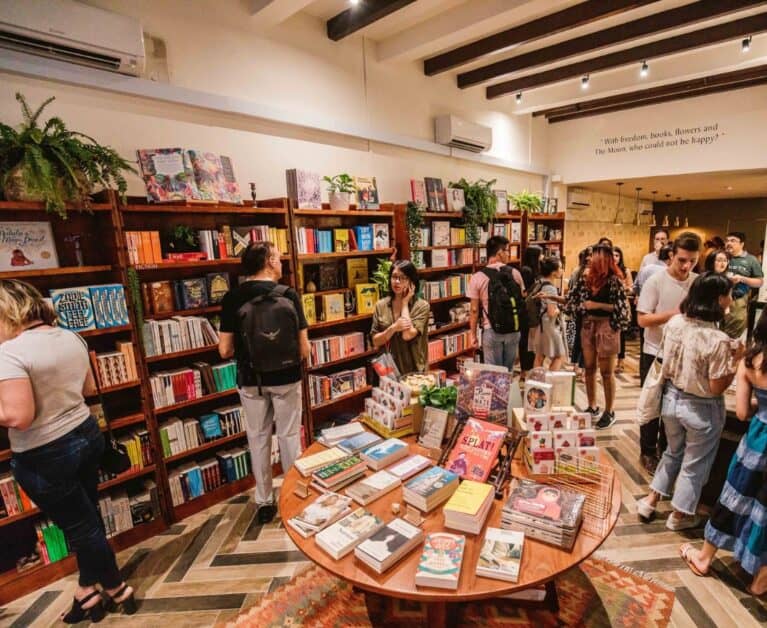 Best Bookstores in Singapore: Indie Book Havens for Page Turners