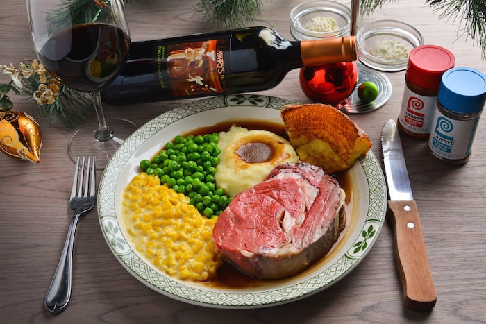Best Valentine's Day Dinners 2015 - Lawry's The Prime Rib Singapore