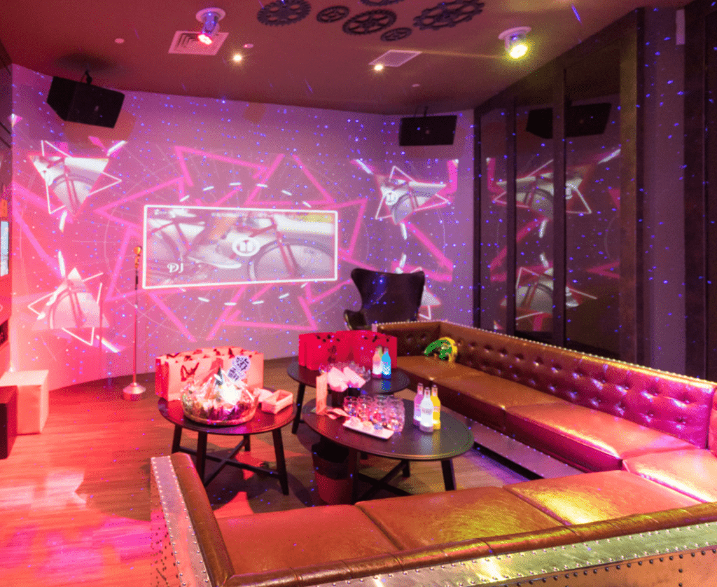 Best Spots in Singapore for Wholesome Karaoke Experiences to Sing Your