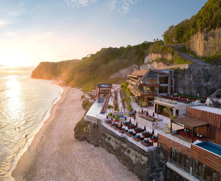 Best Beach Clubs in Bali: Sunny Vibes, Great Food, Better Music, and Exciting Events