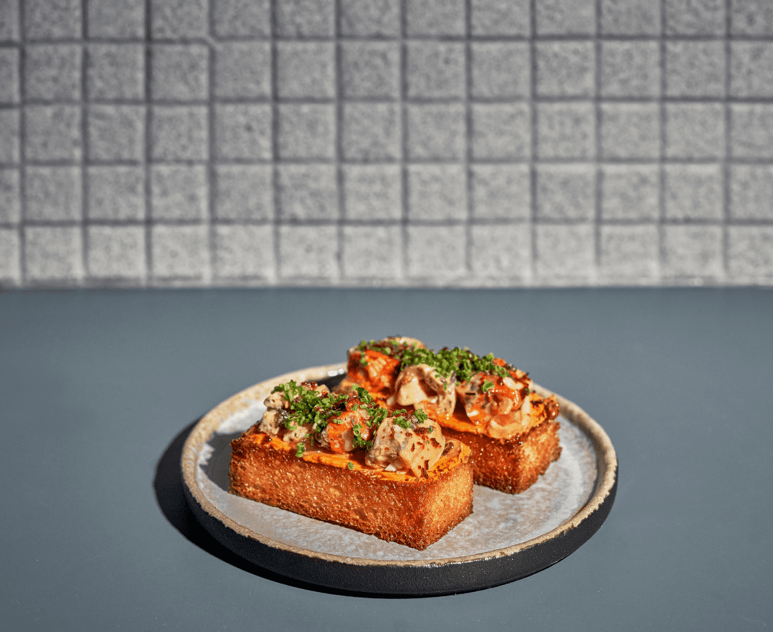 Mussel Toast with Spicy Nduja at Humpback