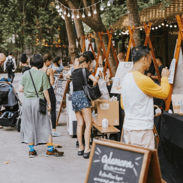 Sunday social market