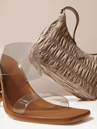 Vestiaire collective online consignment store