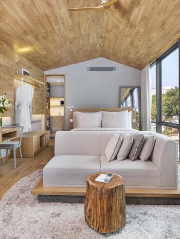 Fusion-Suites-Saigon-Corner-suite-one-bedroom