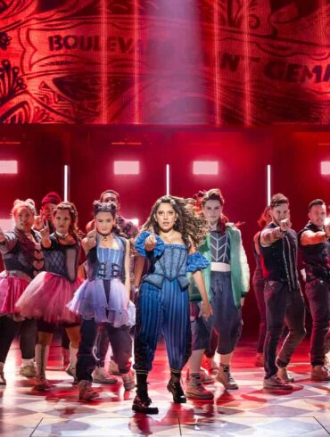 Problem, Can't Feel My Face - Original Australian Company & JULIET. Credit - Daniel Boud