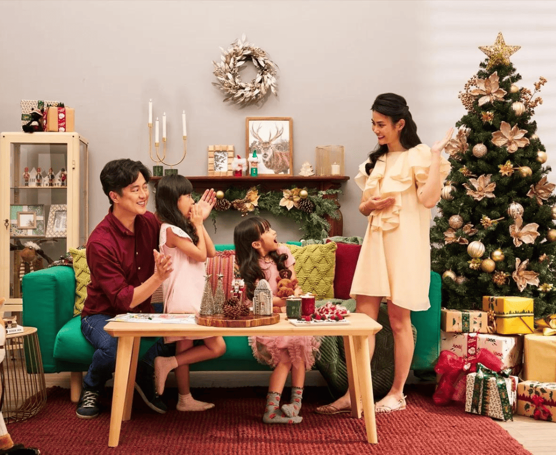 2023 Singapore Christmas Gifts for Women