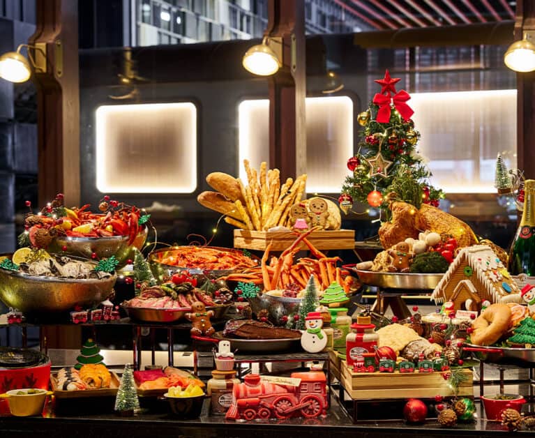 Christmas Day Feasting: Best Brunch, Lunch, & Dinner Spots To Mingle & Jingle