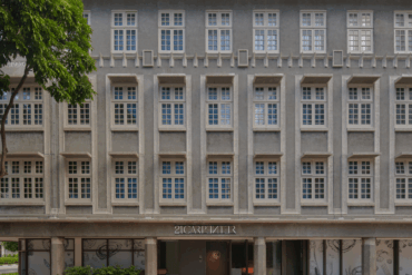 facade - 21 carpenter