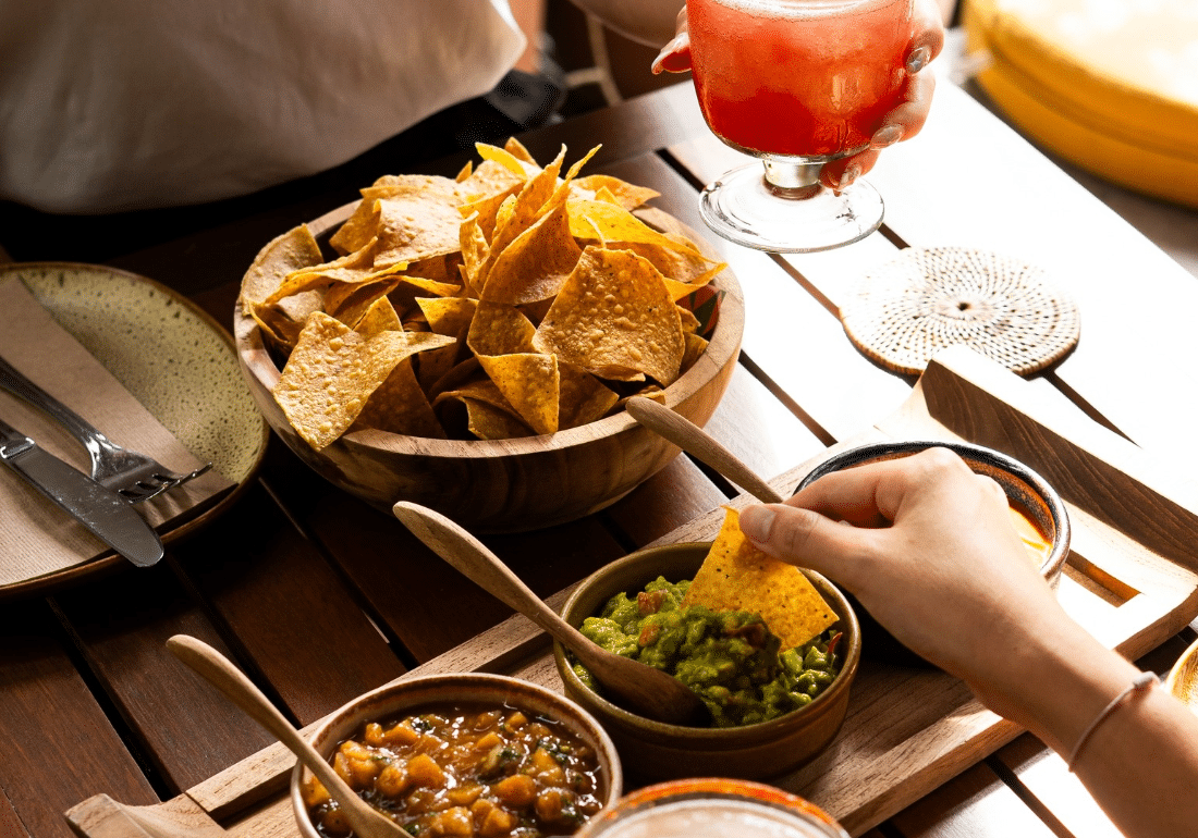 Guide to duxton Lucha Loco