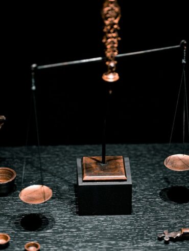 shubham-sharan balance scale