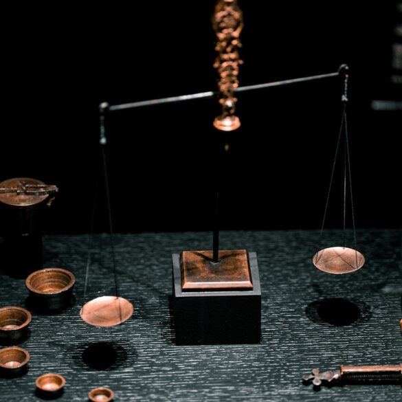 shubham-sharan balance scale