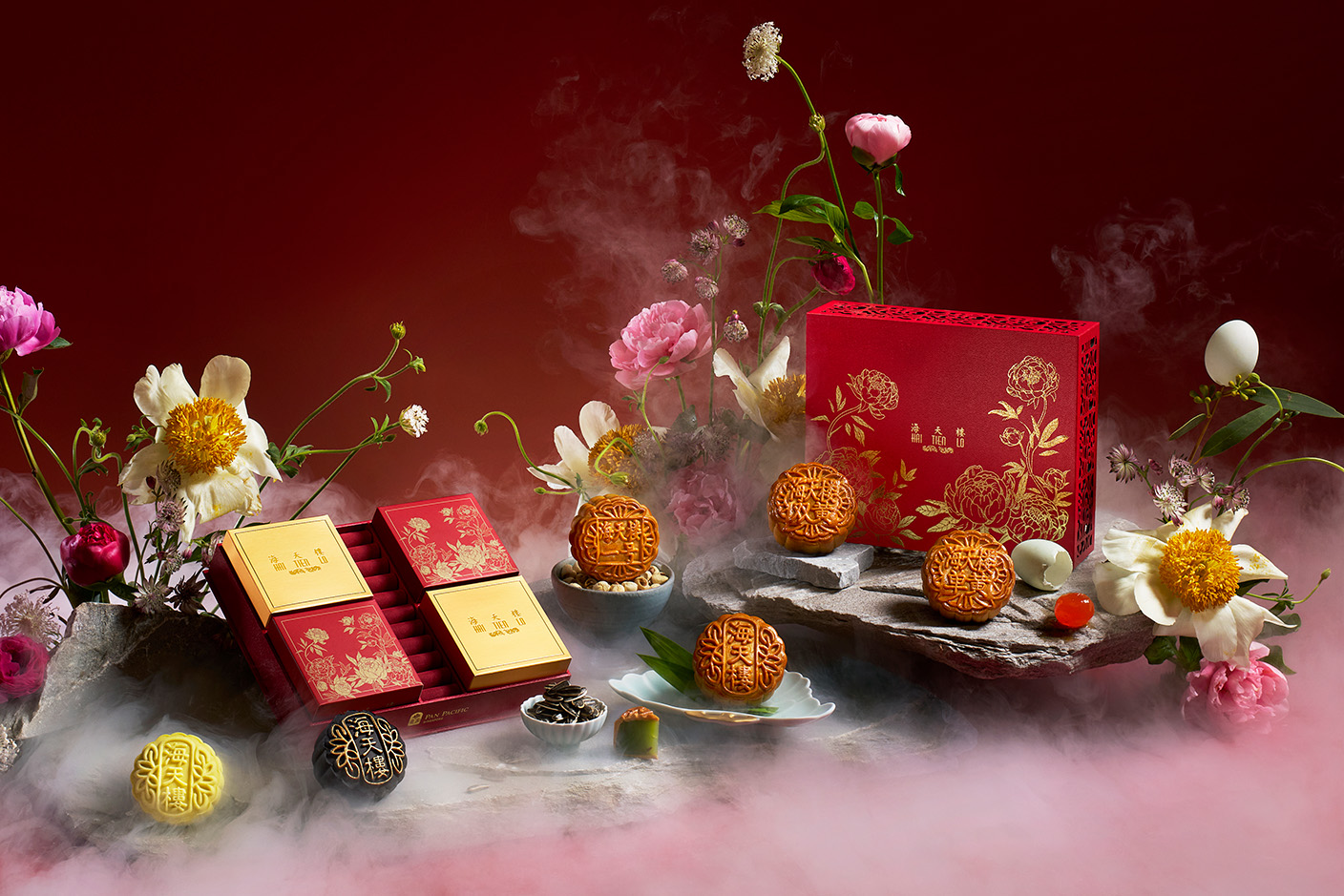 Traditional Baked Mooncakes and Snow Skin Mooncakes at Hai Tien Lo, Pan Pacific Singapore for Mid-Autumn 2025
