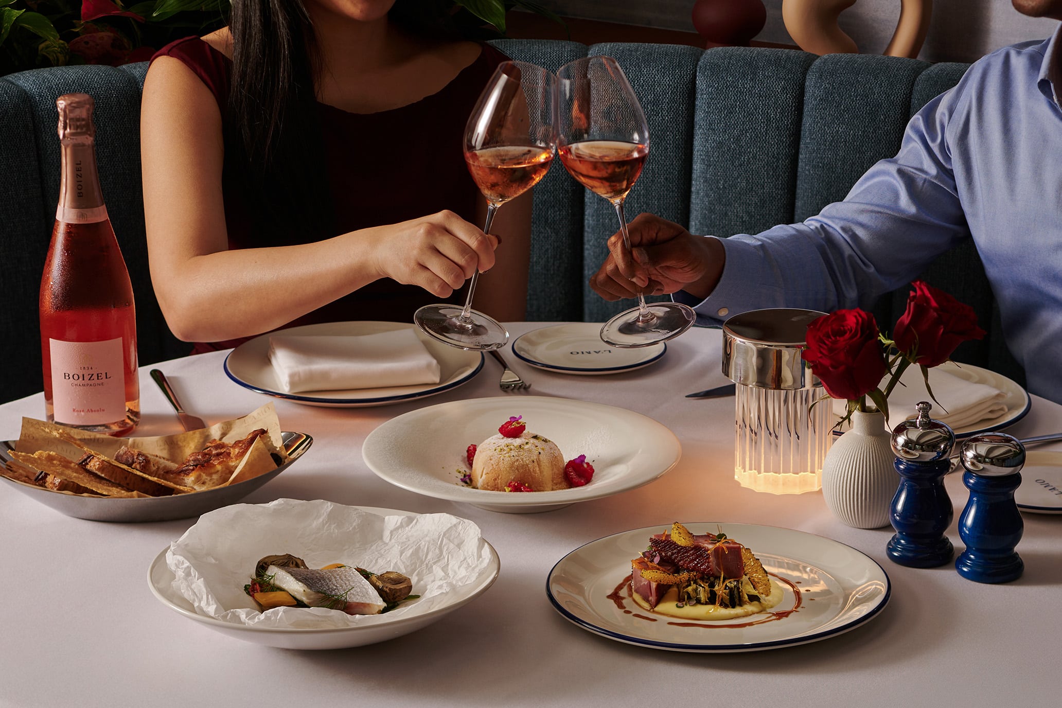 Romantic coastal Italian dinner at L’Amo Bistro del Mare featuring Champagne Rosé and seafood dishes on Valentine’s Day 2026 in Singapore.